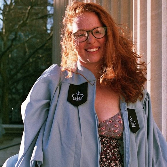 Molly - Picture 1 of 2